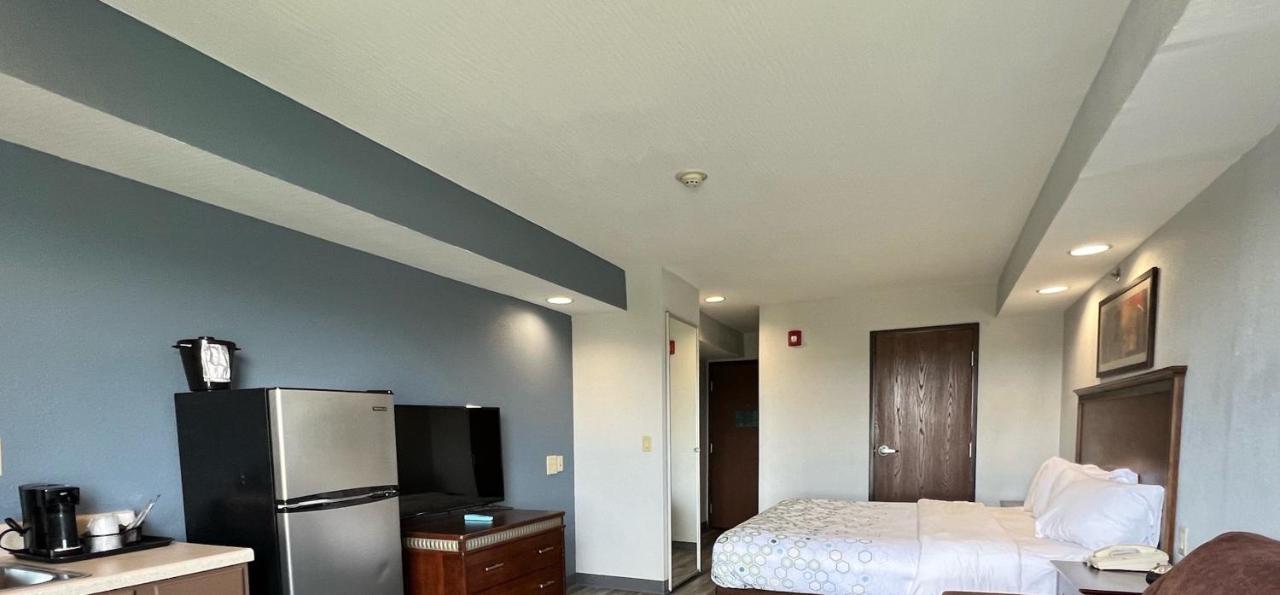 Hometowne Studios & Suites Washington Esterno foto